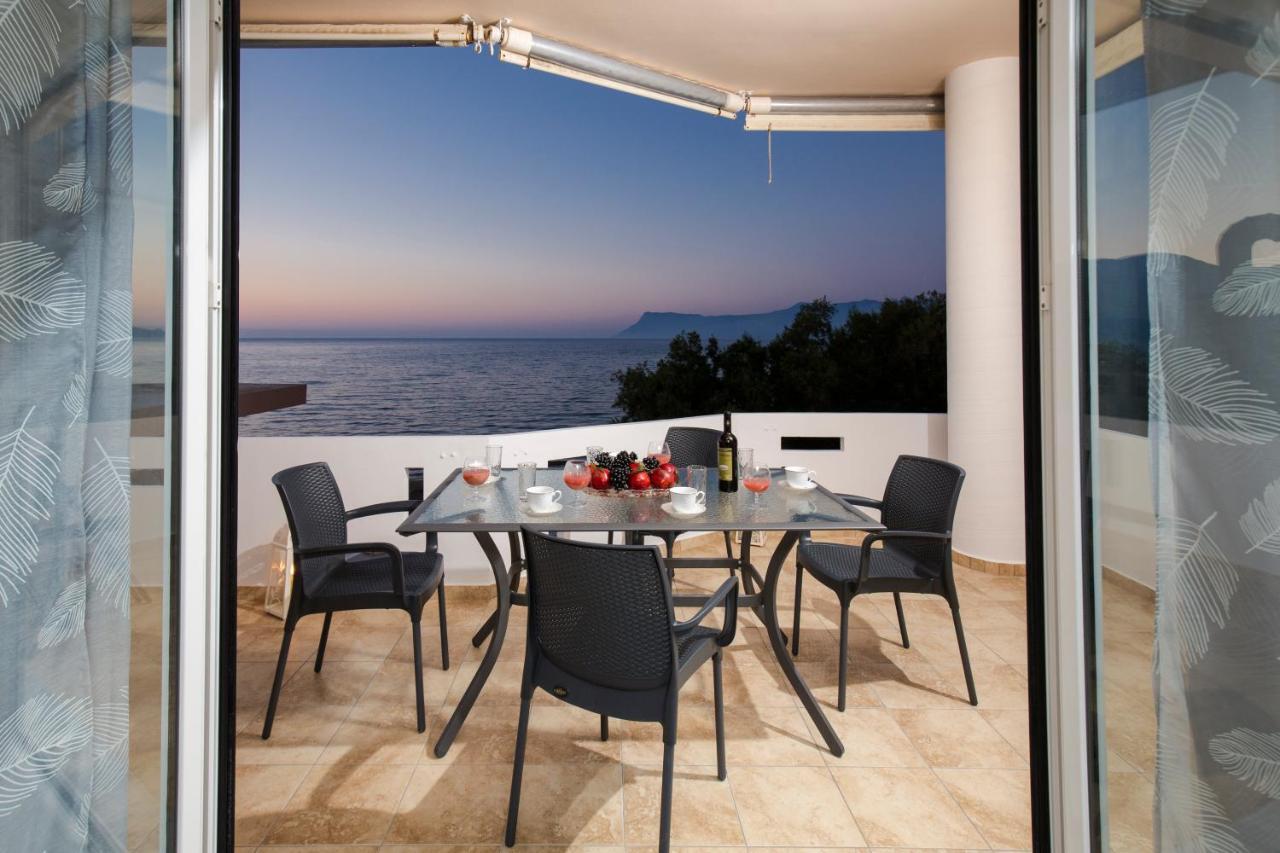 Mavros Molos Seaside Apartment Kissamos Exterior photo
